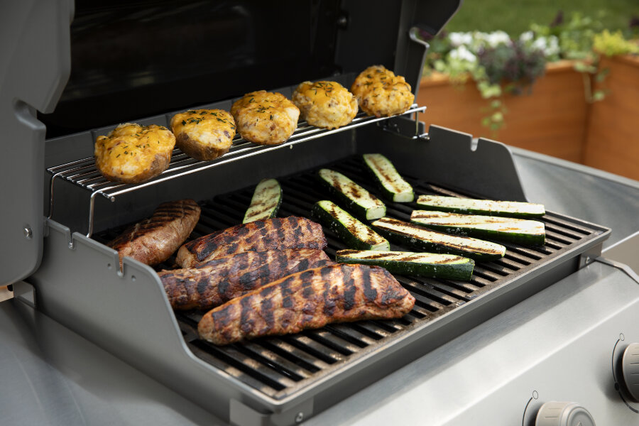 Газовый гриль Weber Spirit II E-310 GBS черный