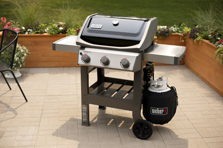 Газовый гриль Weber Spirit II E-310 GBS черный