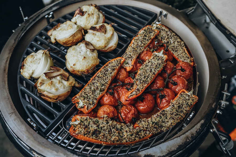 Решетка для гриля Monolith Classic Pro чугунная полукруглая